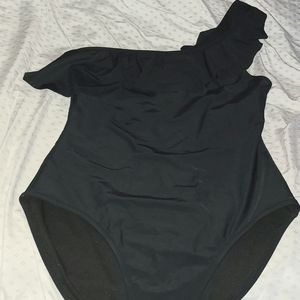 Old Navy bathing suit size L never worn